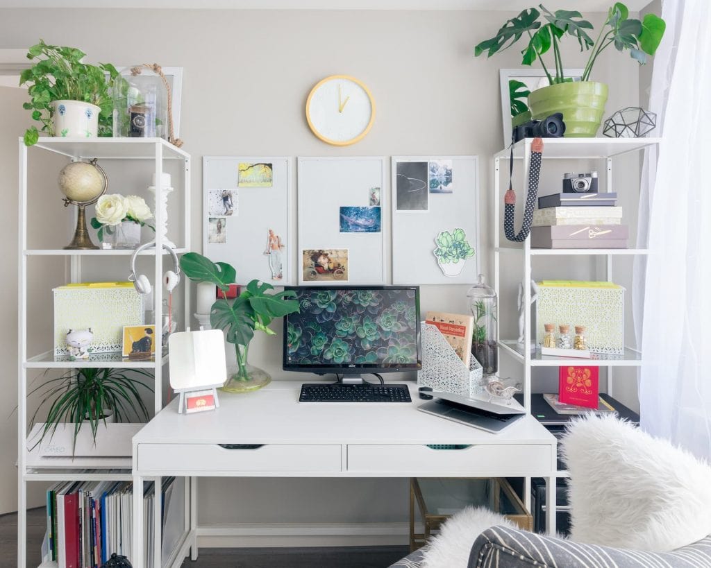 https://exprealty.com/wp-content/uploads/indoor-plants-for-home-office-1024x819.jpg